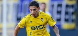 Conheça o atacante Brian Ocampo, provável reforço do Coritiba