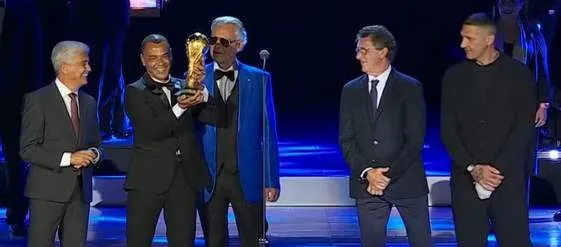 Shows emocionam Copa do Mundo na véspera da largada 3 Copa do Mundo - 2026