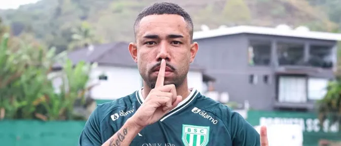 Boavista-RJ oficializa acerto com artilheiro do Paulistão A2