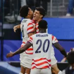 Thumbnail da noticia Estados Unidos 4 x 1 Paraguai - Primeiro tempo impecável e estreia com goleada