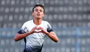 Corinthians avança para renovar contrato de joia da base
