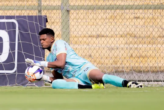 EC São Bernardo renova com goleiro destaque no Paulistão A3