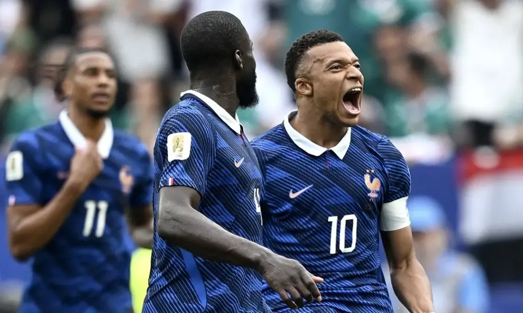 França 3 x 0 Iraque - Após paralisação, Le Blues vencem a 2ª