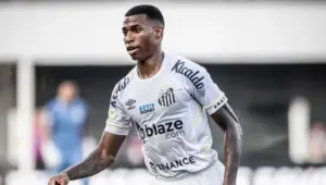 Santos pode sofrer transfer ban da FIFA por dívida com Monaco