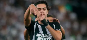 Conheça Matheus Nascimento, cria do Botafogo a caminho do Grêmio