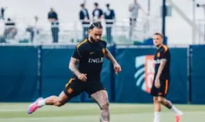 Memphis encerra Copa discreta e volta ao Corinthians