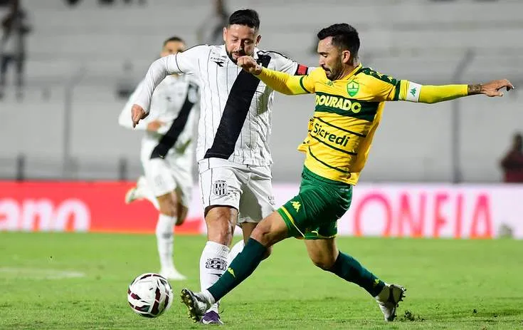 Além da pobreza técnica, Ponte Preta é mal escalada