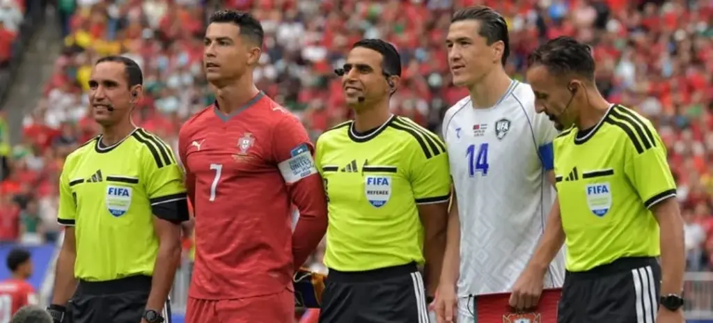 Portugal 5 x 0 Uzbequistão - CR7 comanda goleada lusitana 3 Portugal x Uzbequistao