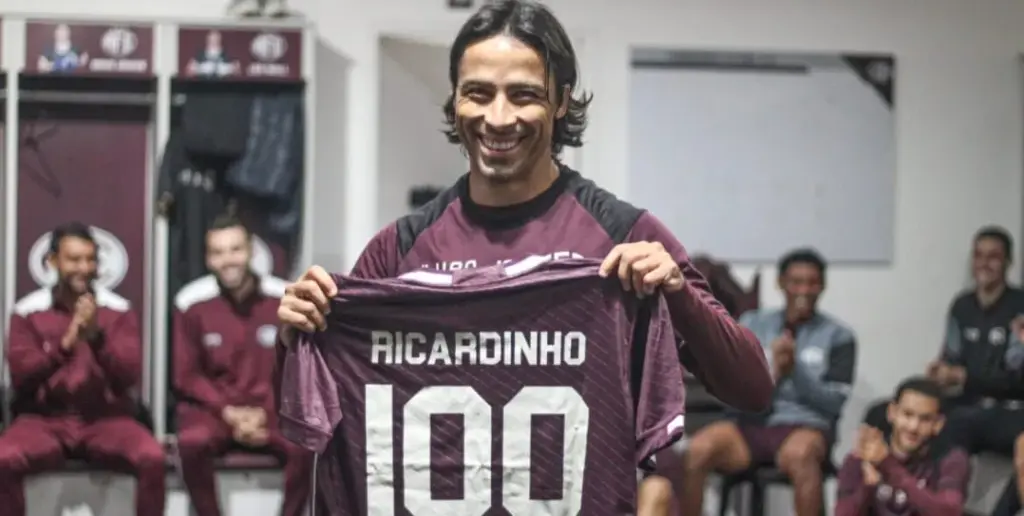Ricardinho completa 100 jogos pela Ferroviária e mira acesso à Série B