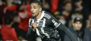 Clube português encaminha a contratação de zagueiro do Atlético-MG
