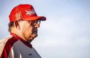 Vila Nova-GO x Botafogo-SP - Onde assistir, escalações e arbitragem