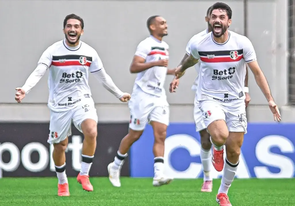 Brusque-SC 0 x 1 Santa Cruz-PE - Coral vence com gol no apagar das luzes