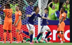 Holanda 2 x 2 Japão - Garra até o último minuto!