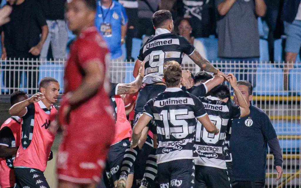 XV de Piracicaba 2 x 0 America-RJ - Nhô Quim garantido na 3ª fase da Série D!