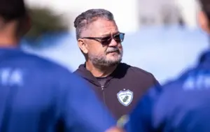 Londrina-PR x Athletic-MG - Onde assistir e escalações na Série B!