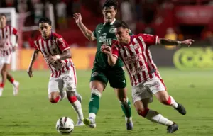 Náutico-PE 0 x 1 Goiás-GO - Esmeraldino reage e aumenta crise no Timbu