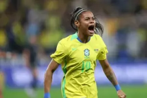Brasil 2 x 1 Estados Unidos - Meninas do Brasil quebra tabu diante das americanas