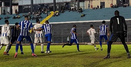 Matonense larga na frente
