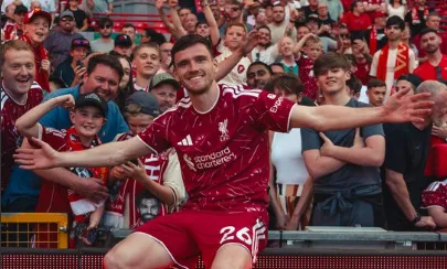 Tottenham contrata robertson