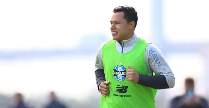 Grêmio retoma treinos no CT com retorno de Marlon