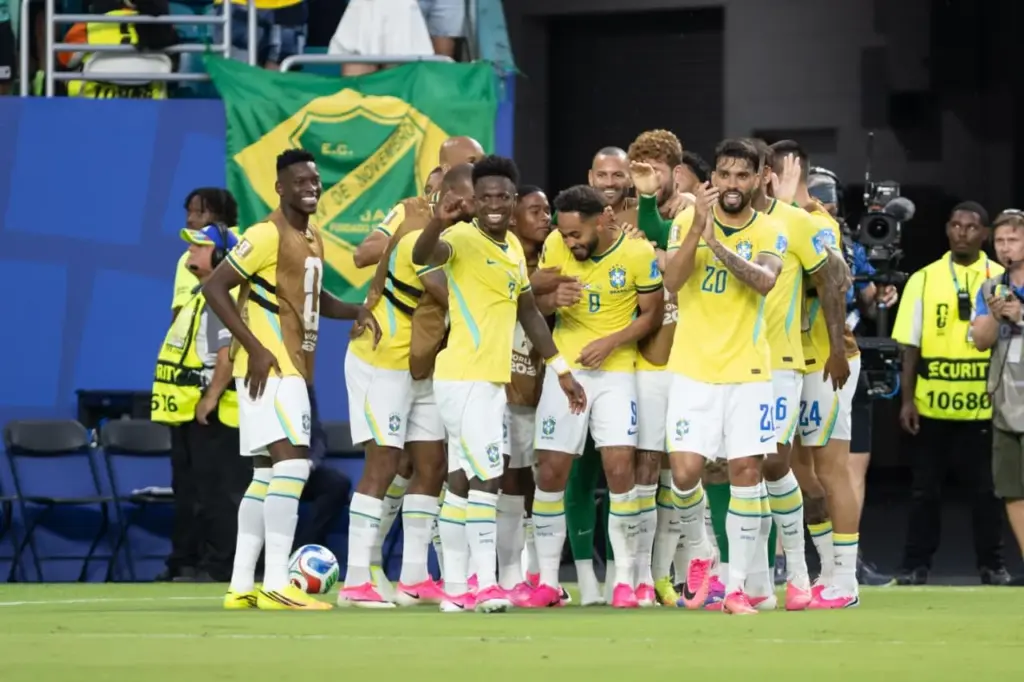 Escócia 0 x 3 Brasil - Vini Jr. marca duas vezes e garante liderança do Grupo C