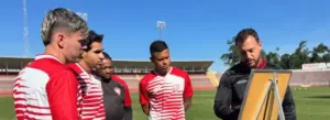 Noroeste pega a estrada e inicia preparação para duelo