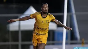 América-MG contrata o volante Gabriel Domingos, ex-Amazonas
