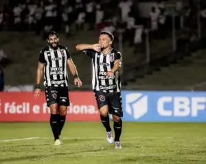 Botafogo-PB 2 x 0 Volta Redonda-RJ - Belo segue respirando na Série C