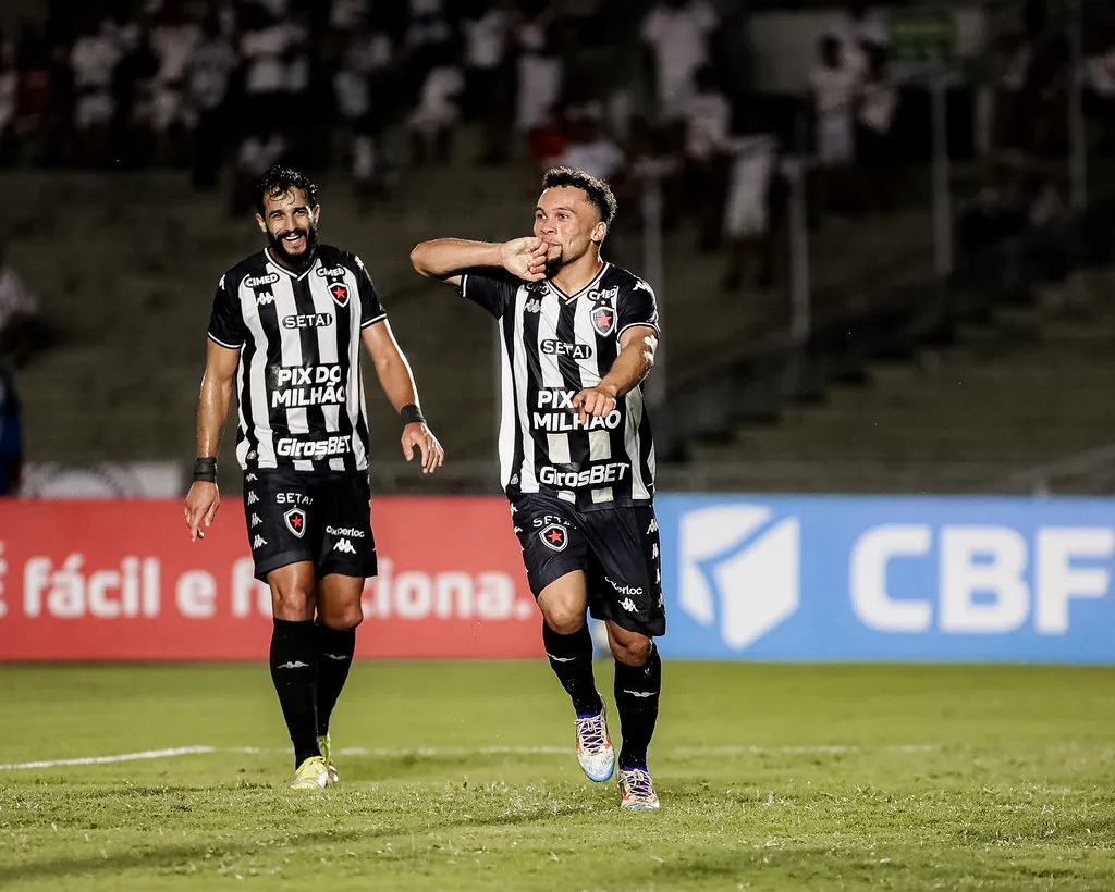 Botafogo-PB vence Volta Redonda Série C