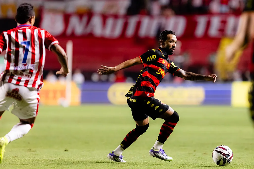 Clayson desfalque Sport
