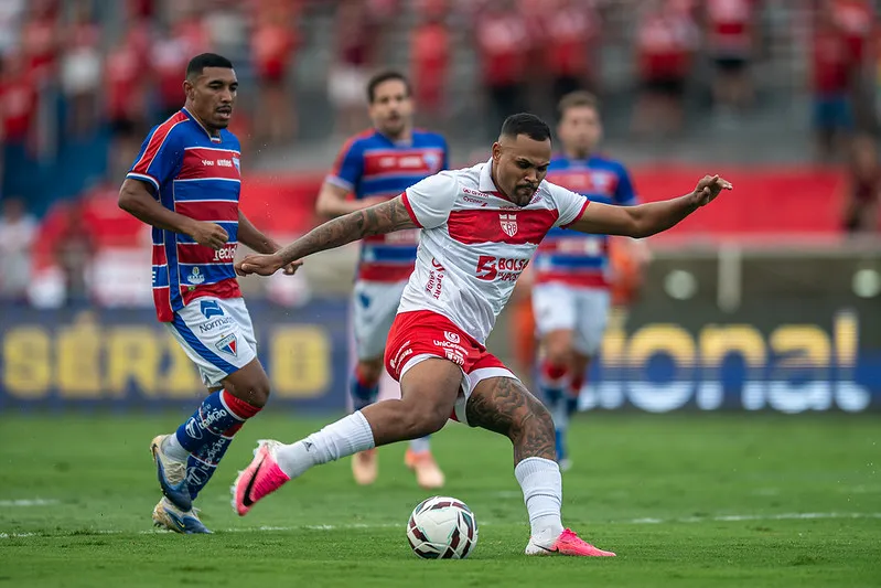 crb e fortaleza empatam serie v 2