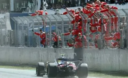 F1: Hamilton vence GP de Barcelona e primeira na Ferrari 3 Fórmula 1- 2026