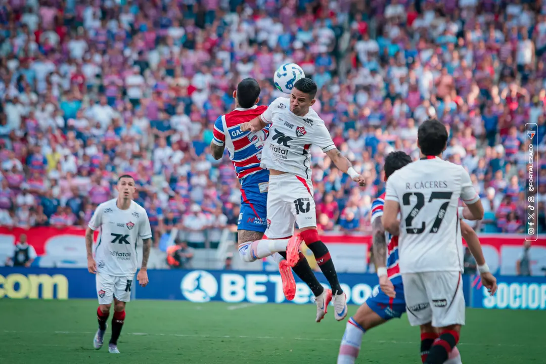 Fortaleza Vitória Brasileirão 2025