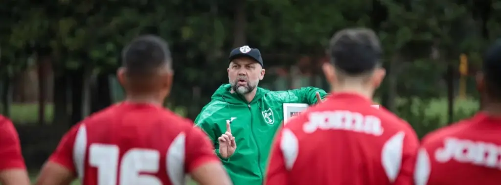 Portuguesa inicia semana de preparação para 