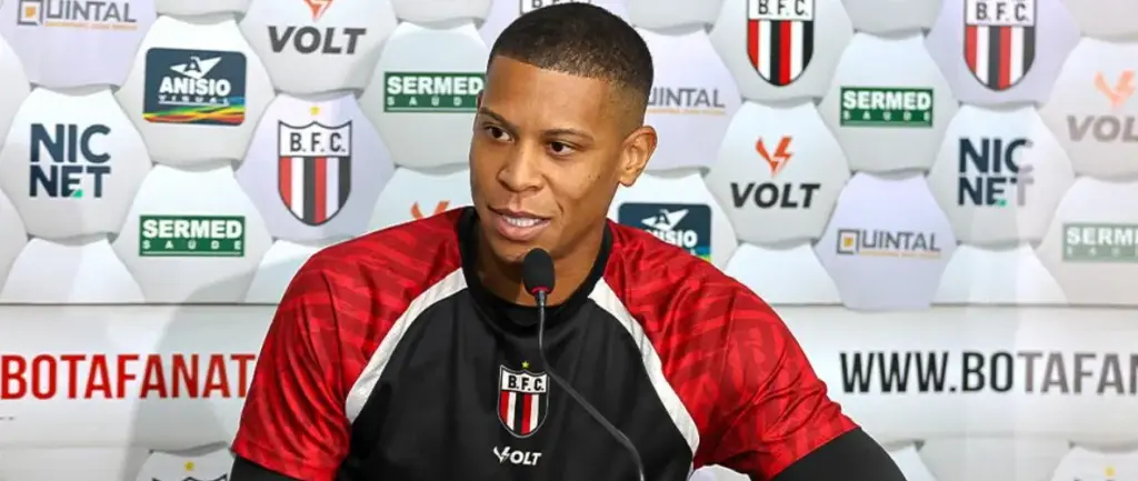 Após vencer Operário, meta do Botafogo é se afastar do Z-4