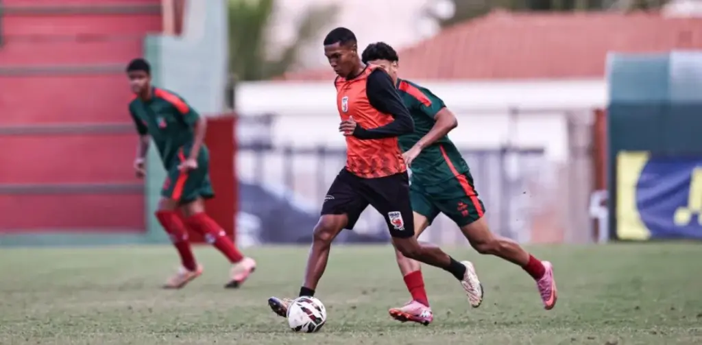 Velo Clube e União São João empatam em jogo-treino