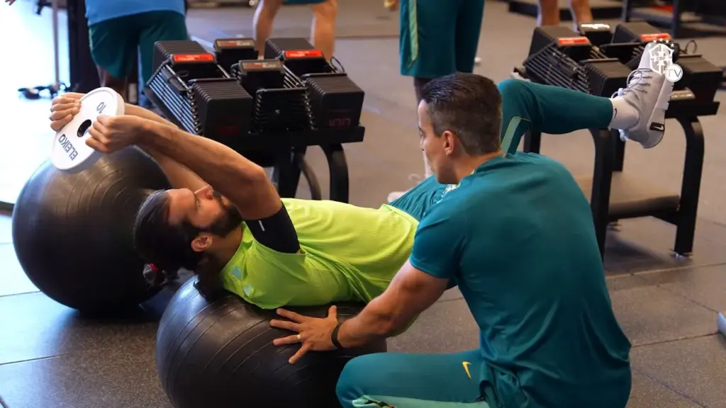 Brasil realiza último treino antes de estreia contra Marrocos
