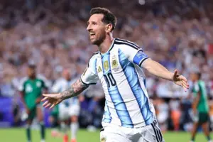 Argentina 3 x 0 Argélia - Hat-trick e recorde de Messi