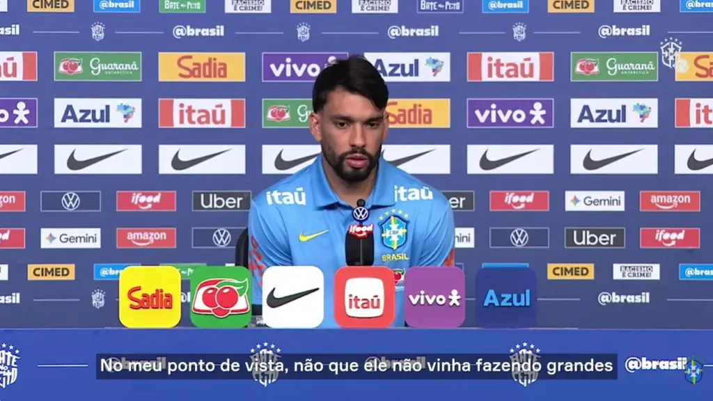 Lesão de Raphinha exige reorganização no Brasil, diz Paquetá