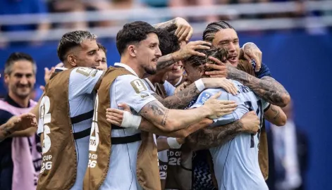 jogadores uruguai se revoltam contra bielsa