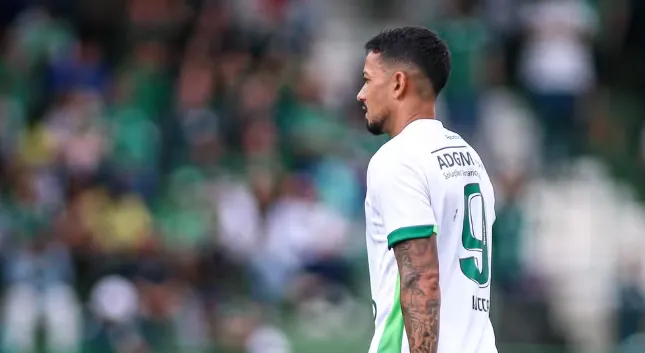Série C: Lucca ganha nova chance para liderar ataque do Guarani