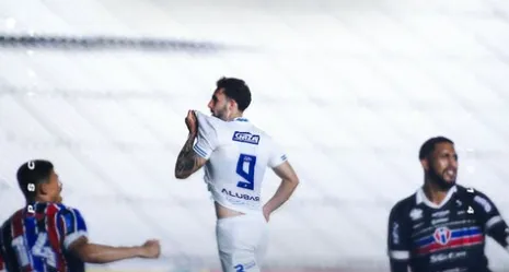 paysandu cola na lideranca da serie c