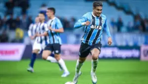 Peñarol discute compra definitiva de Arezo junto ao Grêmio
