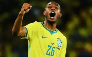 Seleção goleou. Time reserva é melhor que titular