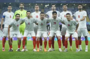 Imigração barra dupla do Irã em aeroporto após estreia na Copa