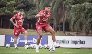 Série B: Vila Nova encaminha saída de mais dois atletas
