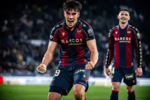 Real Madrid contrata artilheiro da seleção espanhola sub-20