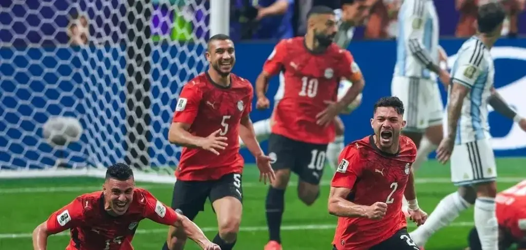 Argentina 3 x 2 Egito - Messi comanda virada histórica e argentinos estão nas quartas 2 EGITO