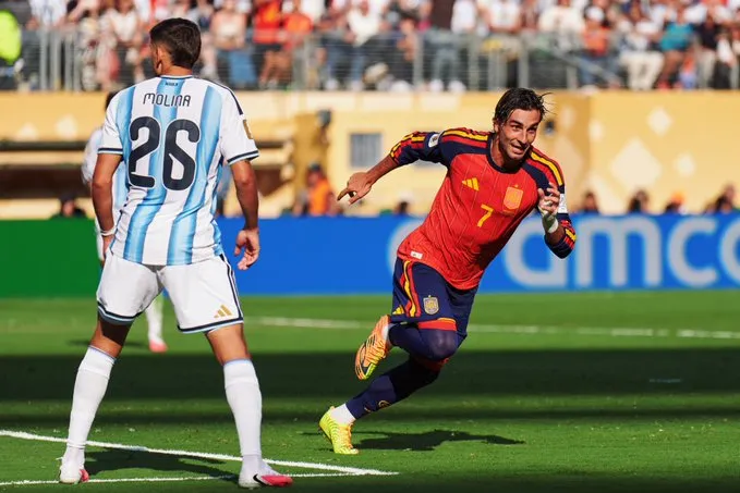 Espanha 1 x 0 Argentina - La Fúria é bicampeã da Copa do Mundo 2 Espanha bate Argentina final copa do mundo 2