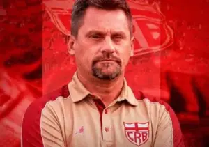 CRB define técnico para afastar ameaça de queda na Série B